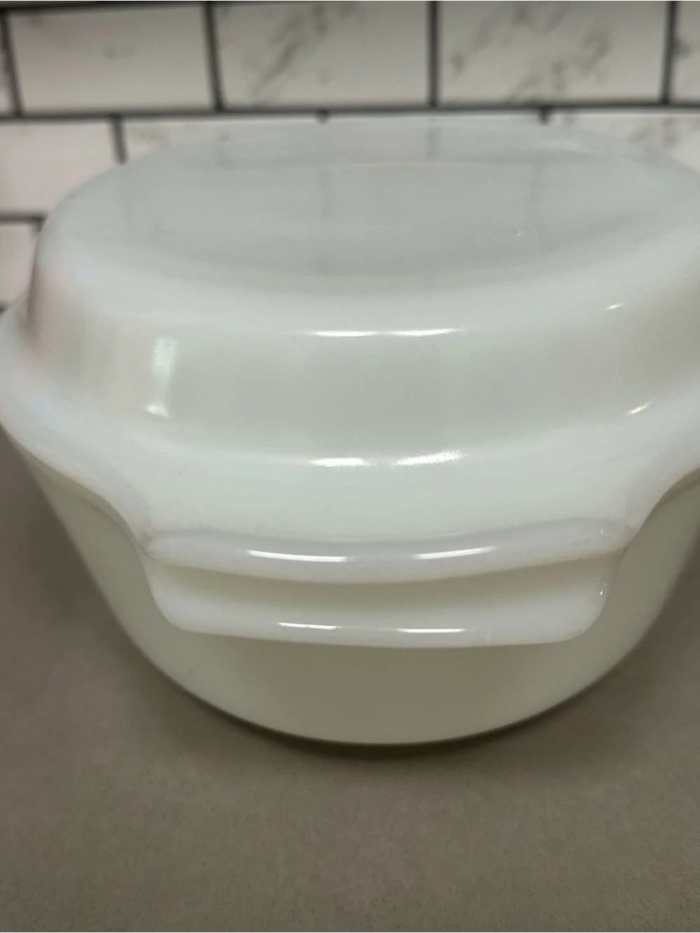 Vintage Anchor Hocking fire king Summerfield pattern casserole  dish with lid